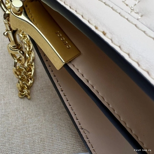 Firstbag ru bag shoulder matelassé GUCCI leather GG 0809